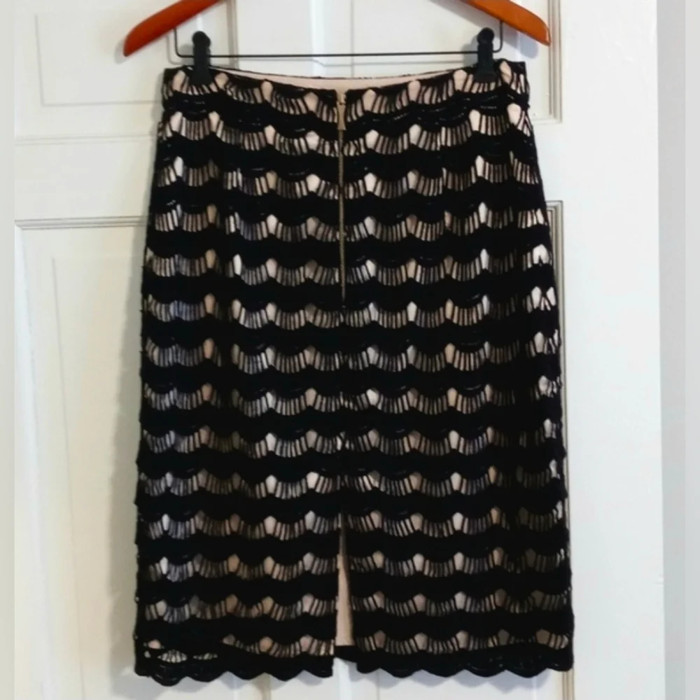 🖤Kate Spade🖤 - Black/Cream Virginia Lace Scallop Skirt